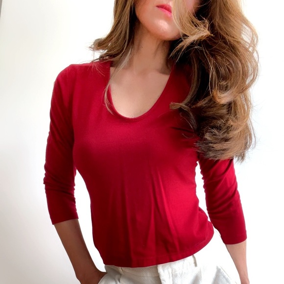 Banana Republic 3/4 Sleeve Deep Scoopneck Top - Picture 7 of 8